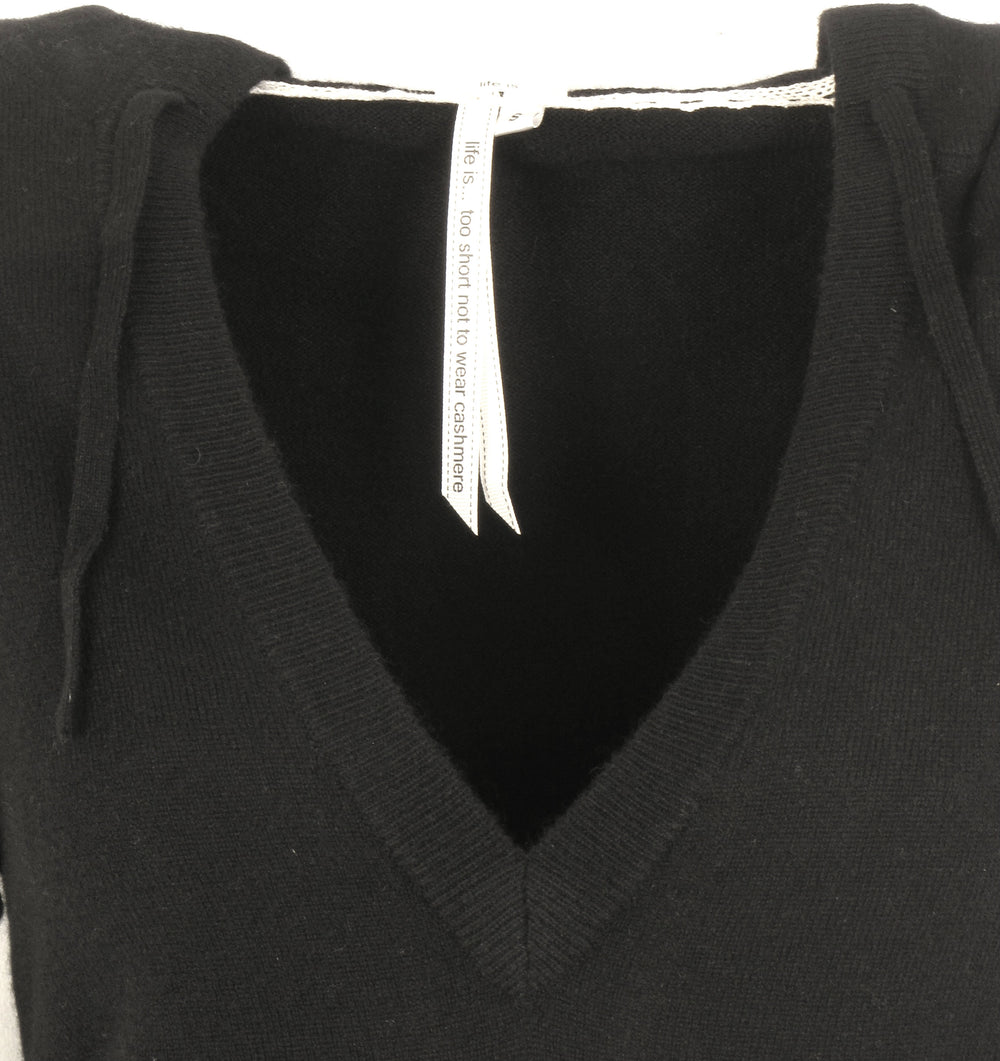 Lang cashmere hættetrøje      Viviane