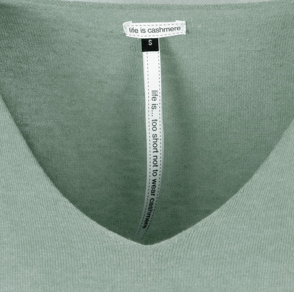 NYHED! Silke & cashmere v-neck Aline